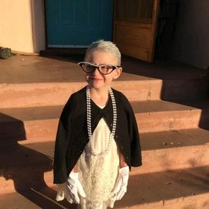 Meet your Posher, Bev